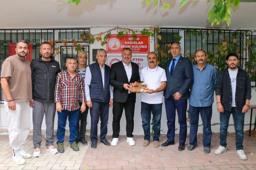 Sivas'ta Amatör Spor Haftası'nda Engelli Spor Kulüpleri Ziyaret Edildi