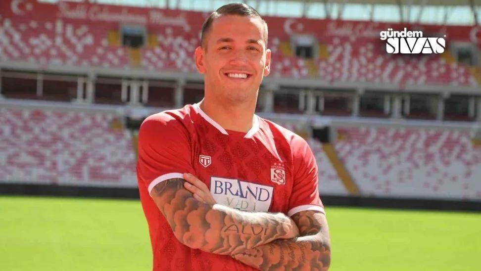 Sivasspor'un Yıldızı Manaj'a Teklifer Var!