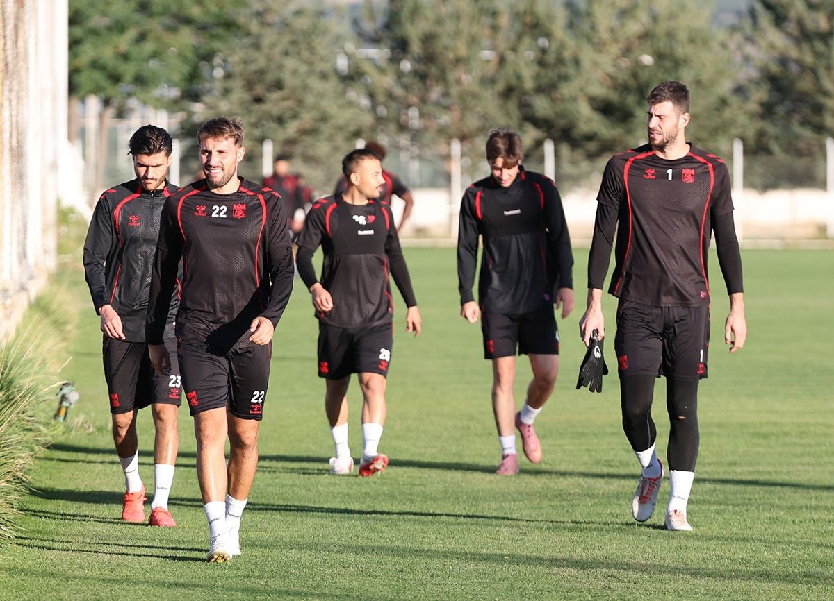 Sivasspor, Muğlaspor’u yenerse ligde 2’de 2 yapacak