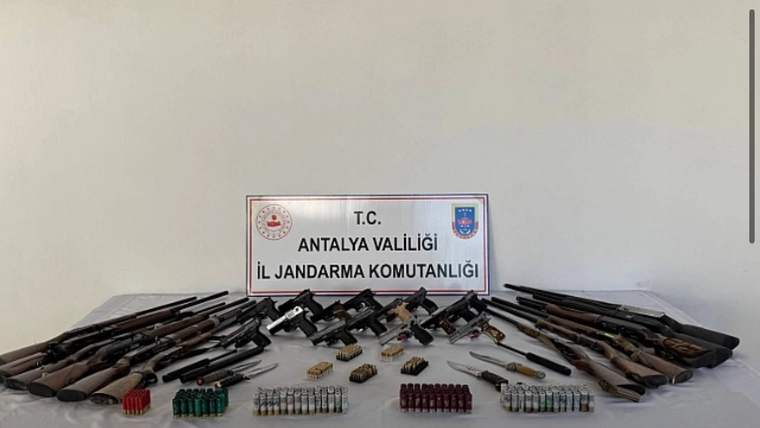 Gazipaşa'da eş zamanlı baskın! 18 kişi gözaltına alındı - Birlik Haber Ajansı