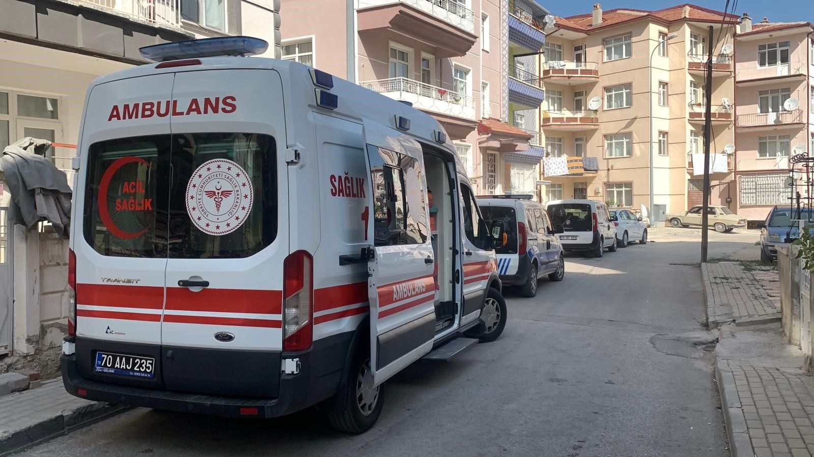 79 Yaşındaki Kadın Evinde Ölü Bulundu