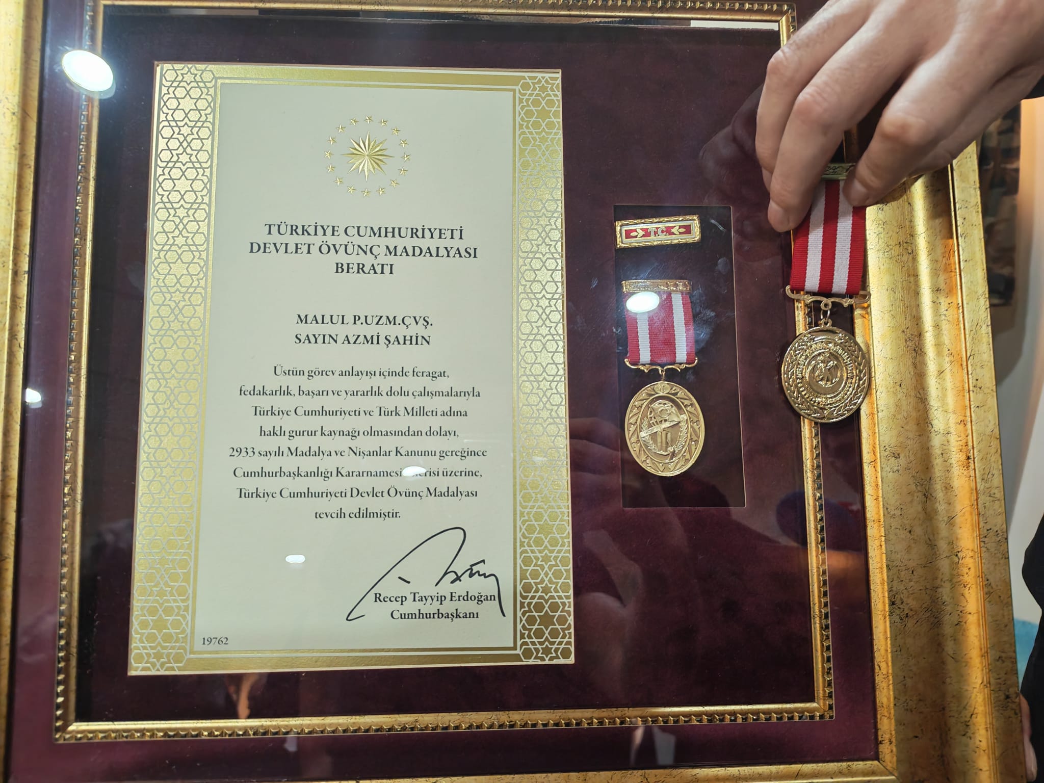 Sivas Şehit ve Gazi Aileleri Derneği’nden Rozet Açıklaması