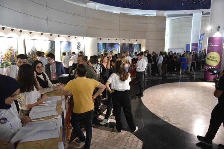 Katılımcı Yönetimin Rekoru Ankara’da Kırıldı; Yılmaz yeniden başkan