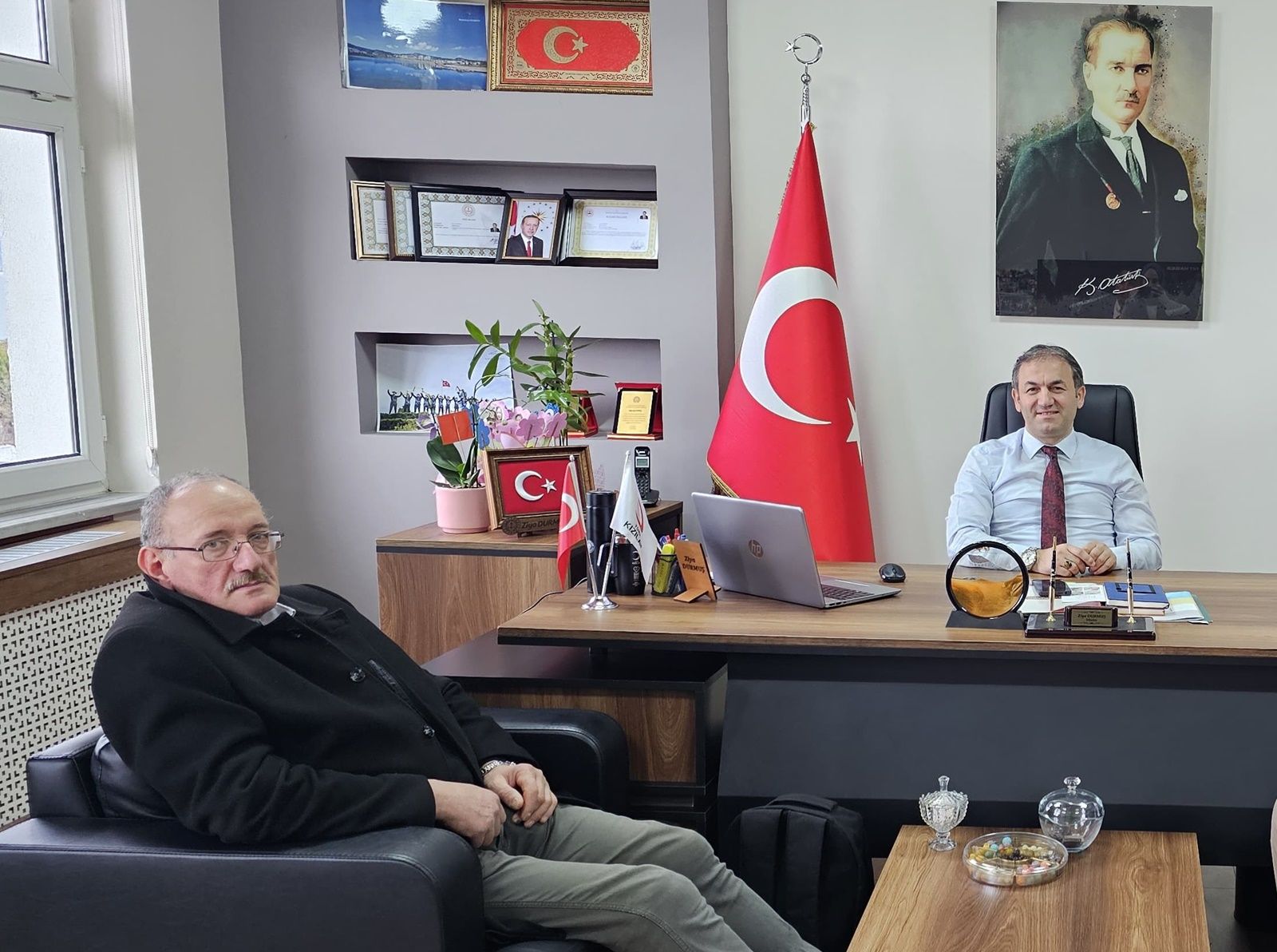 BHA Muhabiri Özcan’dan Durmuşa Hayırlı Olsun Ziyareti - Birlik Haber Ajansı