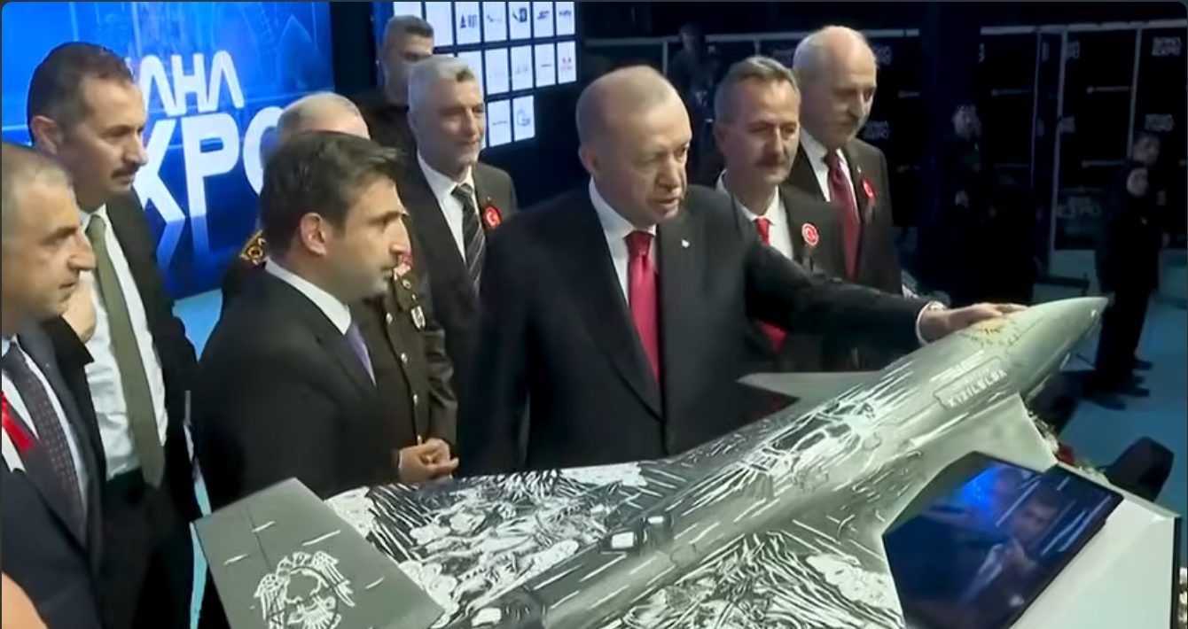 AK Parti’den 25. Yıl Mesajı: “Milletin Hikâyesi” Videosuyla Çeyrek Asırlık Yolculuk