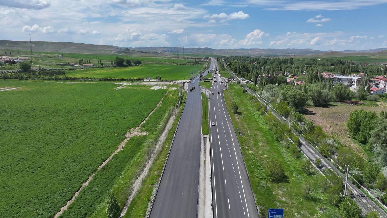 Sivas-Malatya yolunda 57 kilometrelik çalışma