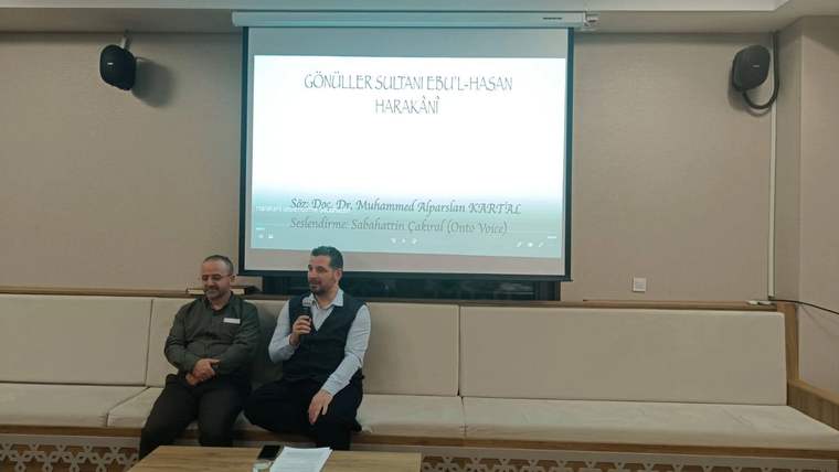 ‘’Anadolu ve Kars'ın Manevi Fatihi Ebu'l-Hasan Harakanî’’ söyleşi programı gerçekleştirildi - Birlik Haber Ajansı