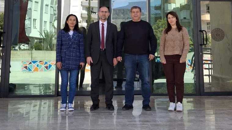 Antalya'da Kumluca Müftüsü'nden Spor Müdürlüğü'ne ziyaret! - Birlik Haber Ajansı