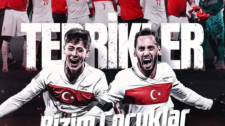Kırmızı formalı futbolcular sevinirken, önde beyaz formalı iki oyuncu ve altta Türkiye-Gürcistan 4-1 skoru görülüyor.