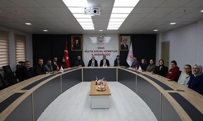 Sivas Aile ve Sosyal Hizmetler İl Müdürlüğü Personeline Başarı Belgeleri Takdim Edildi