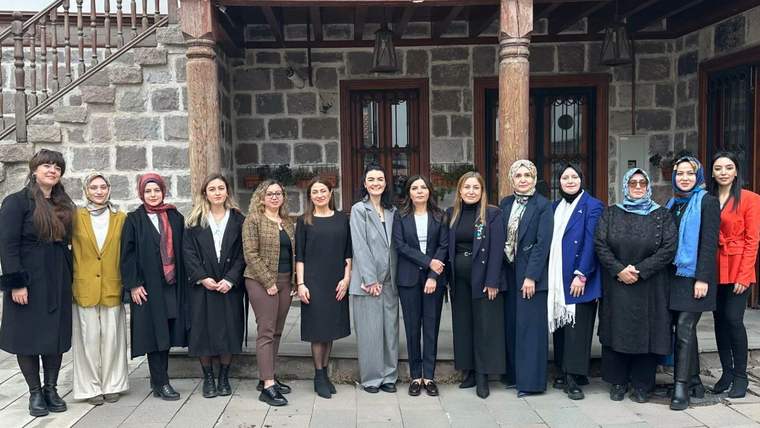 RTÜK, kadına şiddet için KADEM'le buluştu - Birlik Haber Ajansı