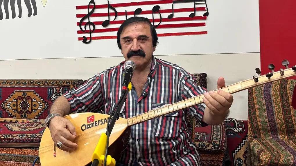 Muhsin Yazıcıoğlu İçin Yazdığı Ağıdı 17 Yıldır Gözyaşlarıyla Okuyor!
