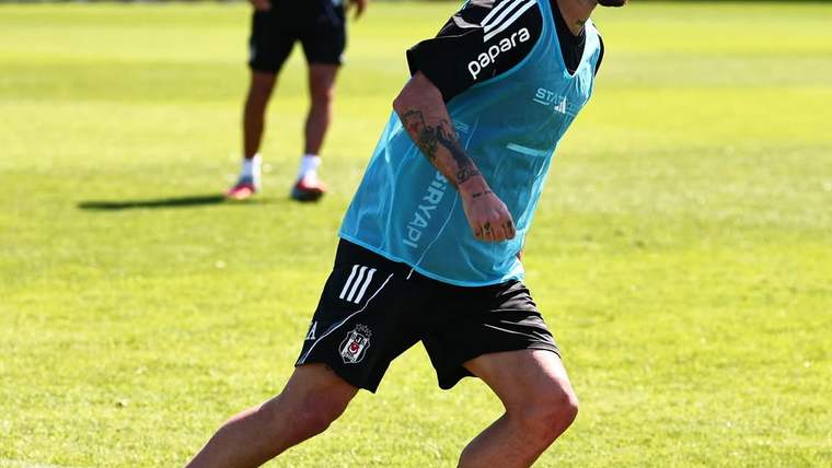 Beşiktaş Göztepe Maçına Hazırlanıyor: Son Durum ve Detaylar