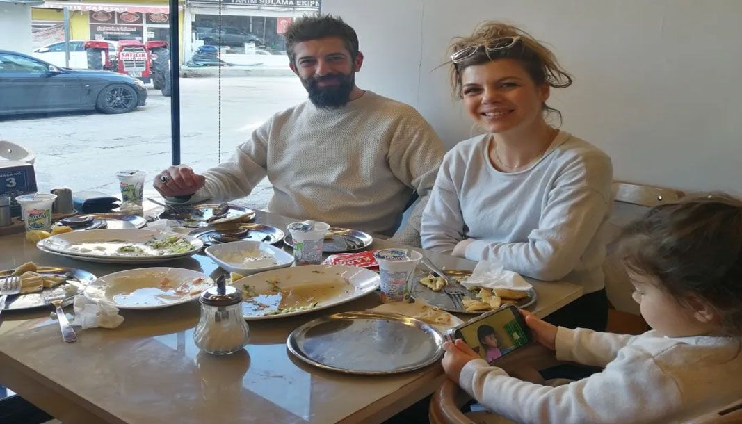 Ünlü çift Burdur Şiş’ine hayran kaldı - Birlik Haber Ajansı