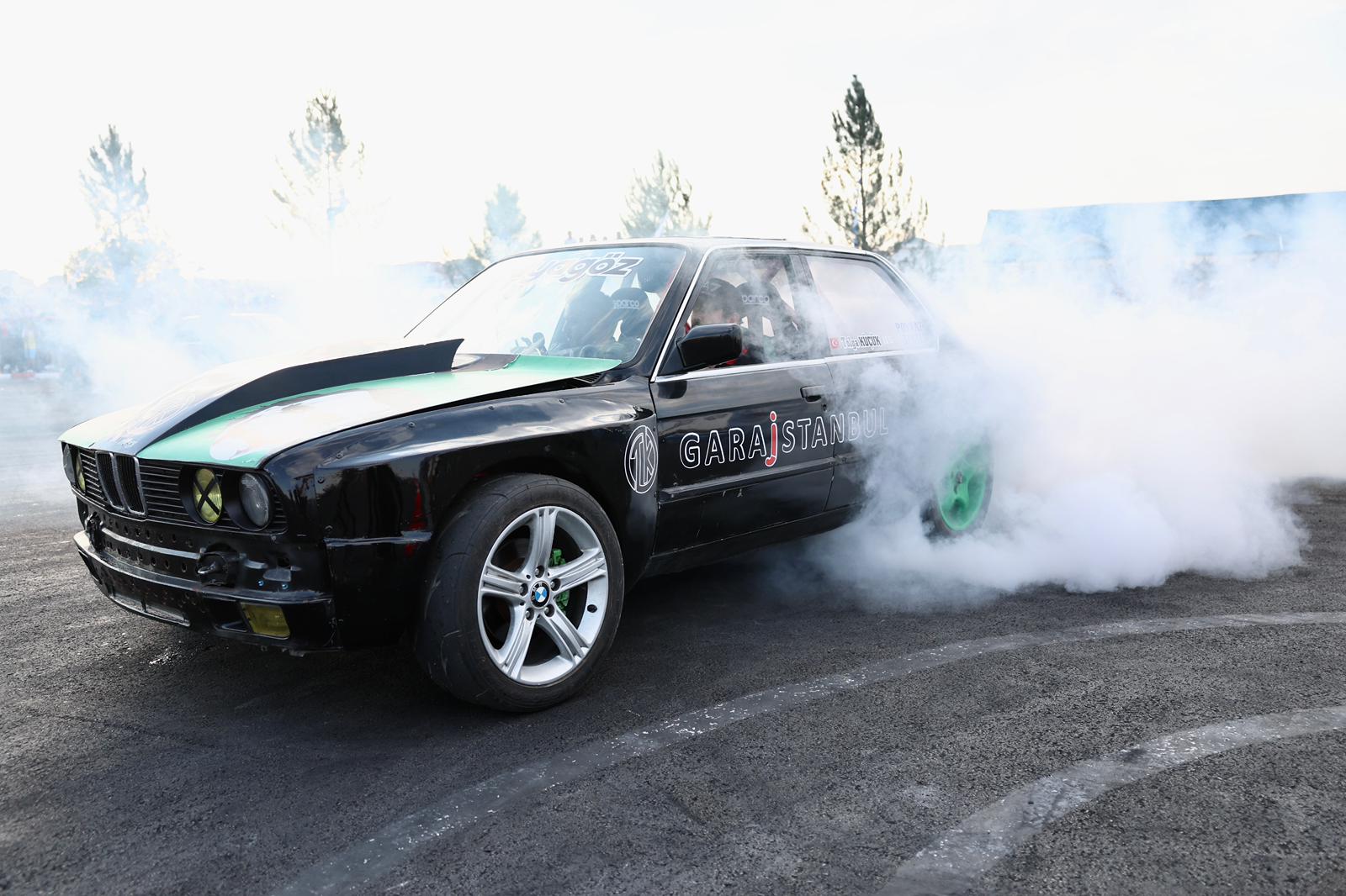 Sivas’ta Adrenalin Tutkunları İçin Dev Drift Pistinin Açılışı Yapıldı!