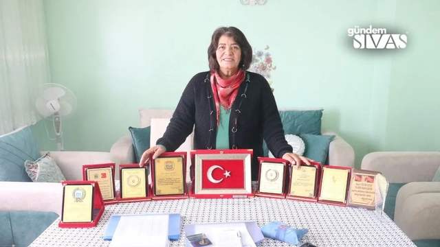 Sivas'ta O Kadın 24 Yıldır Muhtar!