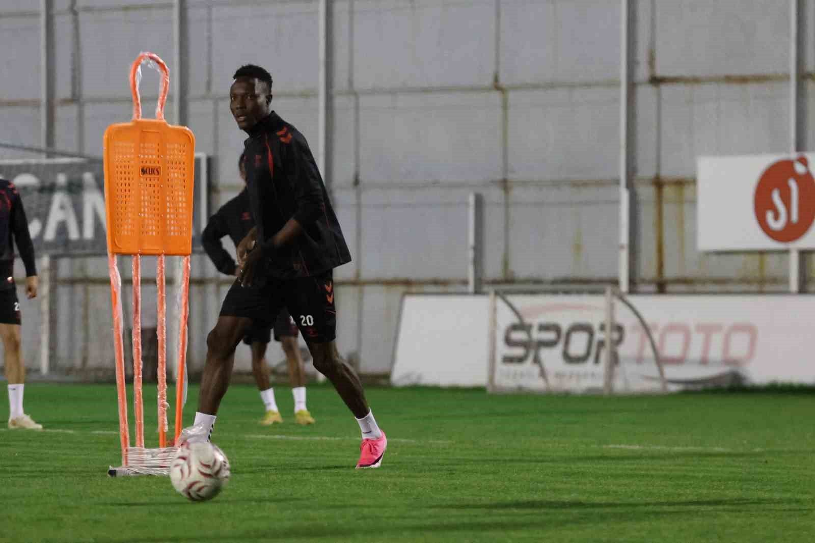 Sivasspor’da Boluspor maçı hazırlıkları başladı