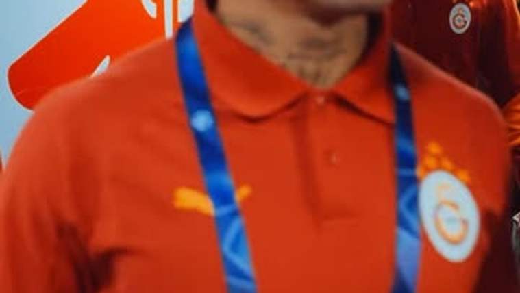 Galatasaray Frankfurt'ta Tarihi Zafer! Şampiyonlar Ligi'nde Yarı Finale Yükseldi