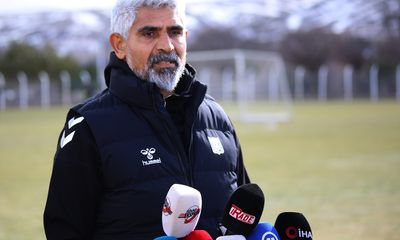 İsmet Taşdemir’den Şampiyonluk Mesajı: “Bu Yıl Zor Ama Sivasspor’u Layık Olduğu Yere Taşıyacağız”