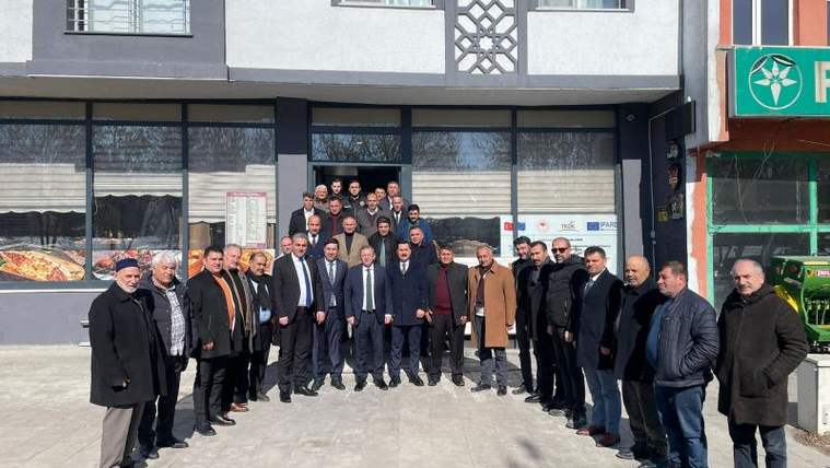 Kars Ticaret ve Sanayi Odası, Akyaka’da üyeleriyle bir araya geldi - Birlik Haber Ajansı