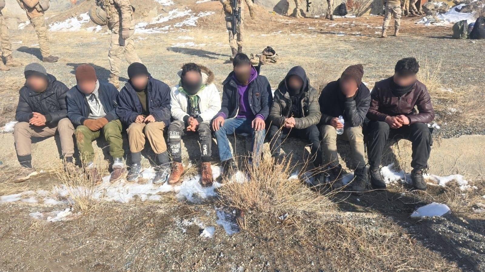 Kars'ta düzensiz göçmen operasyonu - Birlik Haber Ajansı