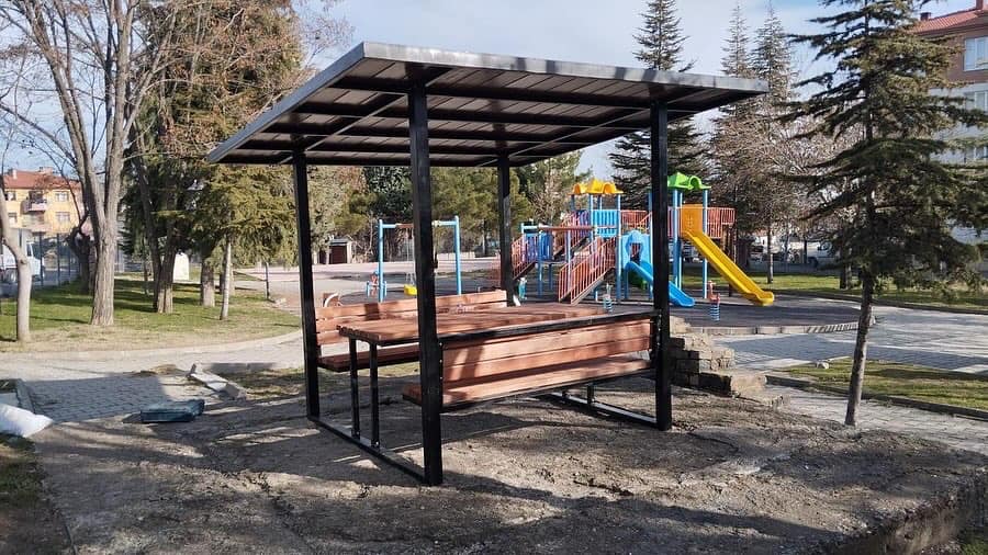 Şehit isimlerinin yaşatıldığı parklarda bakım onarım çalışması - Birlik Haber Ajansı