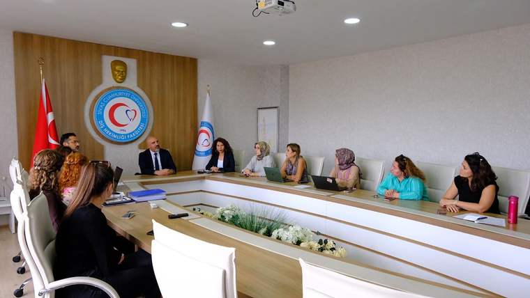 Sivas Cumhuriyet Üniversitesi Diş Hekimliği Fakültesi Akreditasyon Sürecinde Önemli Adım