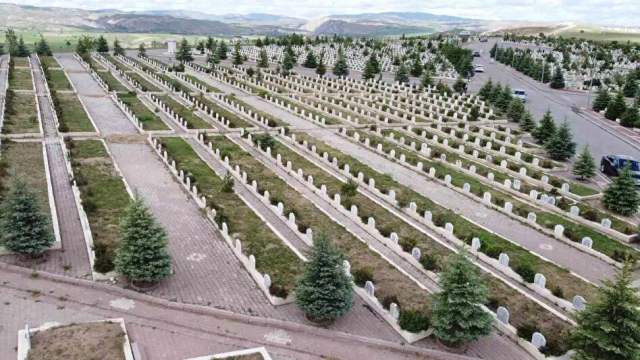 Sivas'ta 5 Vatandaş Son Yolculuğuna Uğurlandı!