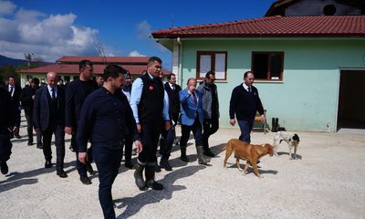 Bakan Yardımcısı Karaloğlu, Düzce’de “Hayvan Konukevi”ni inceledi - Birlik Haber Ajansı
