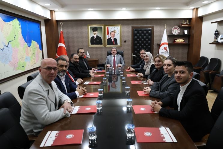 TİMBİR Heyeti Samsun Valisi Orhan Tavlı'yı ziyaret etti