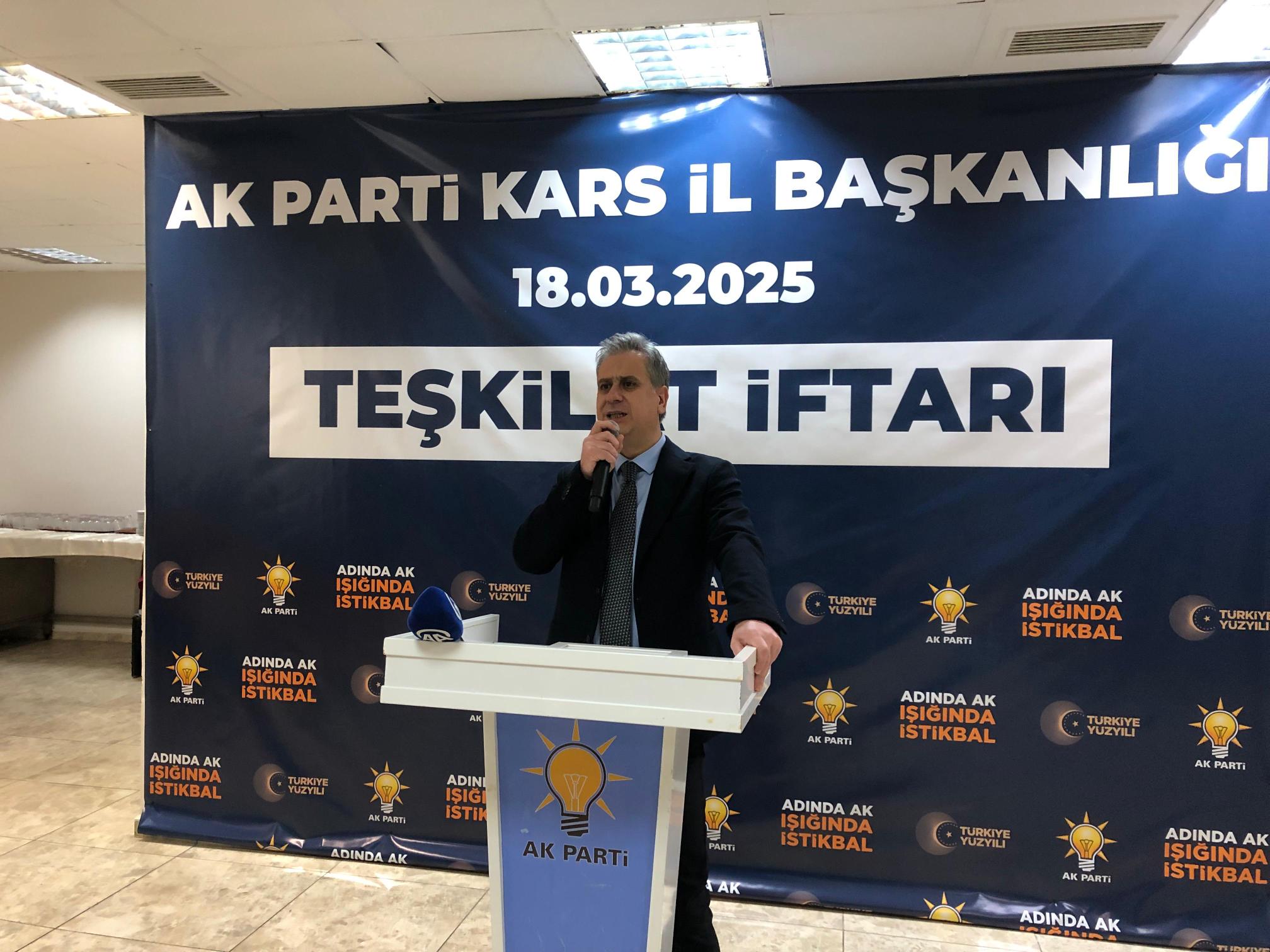 AK Parti Genel Başkan Yardımcısı Yalçın, iftarda partililere hitap etti - Birlik Haber Ajansı