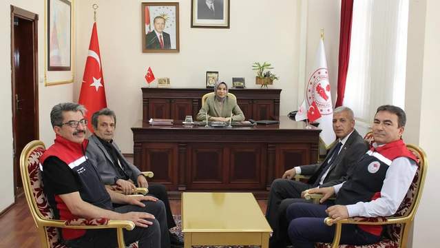 Sivas İl Tarım Orman Müdürlüğü Hafik Kaymakamı'nı Ziyaret Etti