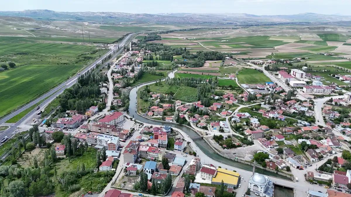 Tecer Irmağı Canlandı: Kuraklığın İzleri Siliniyor, Ulaş’ta Doğa Eski Günlerine Dönüyor