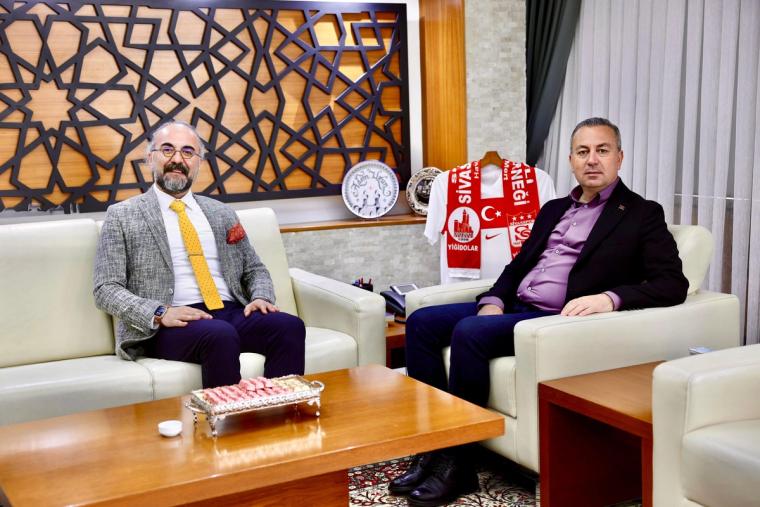 Tokuş, Başkan Uzun’a Teşekkür Ziyaretinde Bulundu