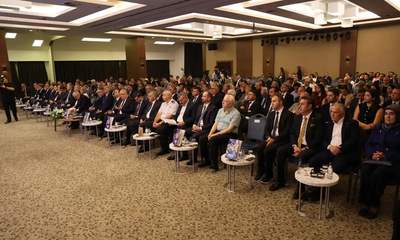 Yıllık Turizm Geliri 65 Milyar Dolara Yükseldi