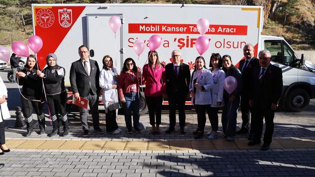 Sivas'ta Meme Kanseri Taramalarında Rekor Artış: Mobil Mamografi Aracı Hayat Kurtarıyor
