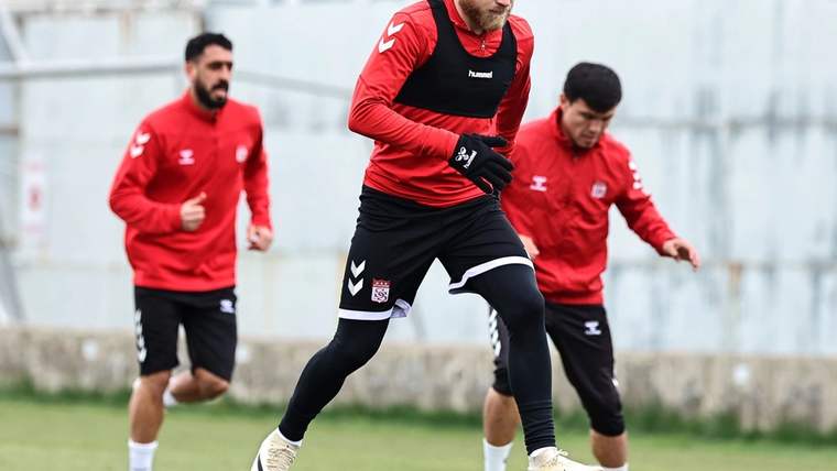 Sivasspor Kasımpaşa Maçı Hazırlıklarını Sürdürdü: İşte Antrenman Detayları