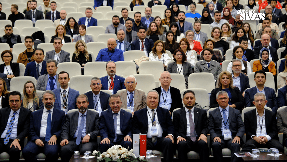 SCÜ'de 26. Finans Sempozyumu Gerçekleşti