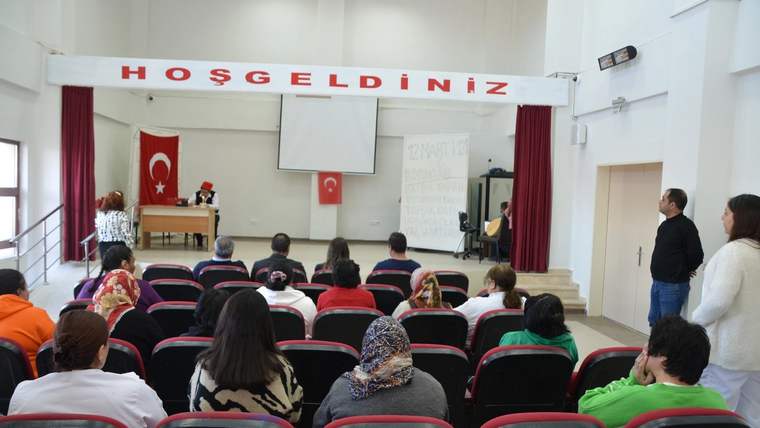 Kars Engelsiz Yaşam Merkezi'nde İstiklal Marşı'nın kabulü kutlandı - Birlik Haber Ajansı