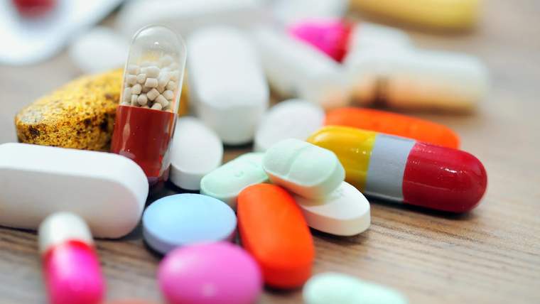 Türkiye'de Antibiyotik Alarmı: Tüketim %115 Arttı, Direnç Küresel Tehdit Oluşturuyor