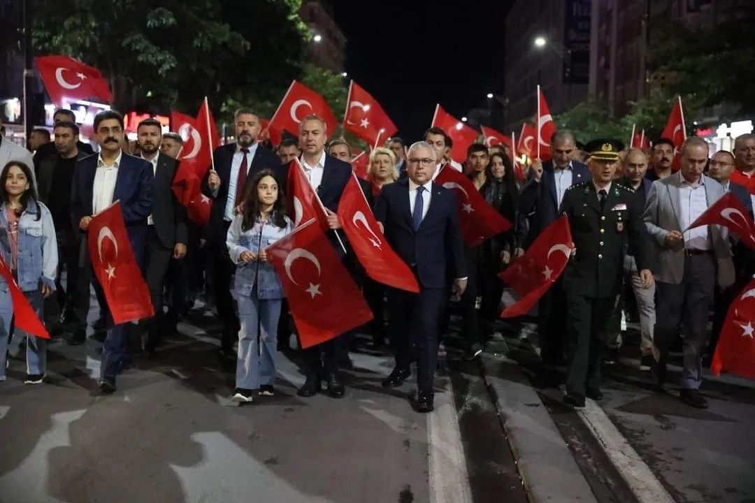 “Milletimizin Desteğiyle Her Türlü Tehdidi Bertaraf Edeceğiz”