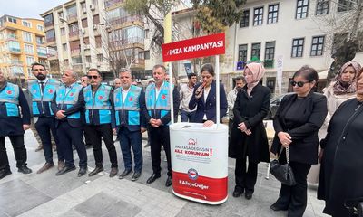 Memur-Sen’den Burdur’da "Anayasa değişsin, aile korunsun" imza kampanyası - Birlik Haber Ajansı