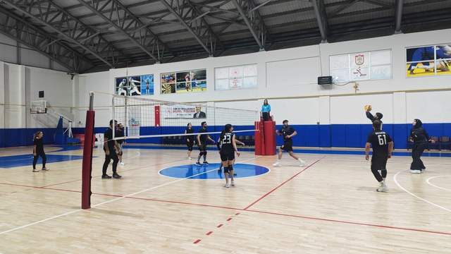 Sivas’ta 32 Takım Filede Şampiyonluk İçin Yarışıyor