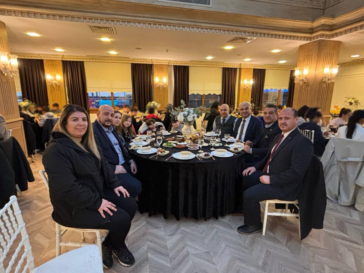 Adana Fenerbahçeliler Derneğinden anlamlı iftar - Birlik Haber Ajansı