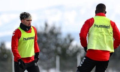 Sivasspor, Amed Maçı Öncesi Vites Yükseltti: Yiğidolar Sahasında Kritik Haftaya Girdi