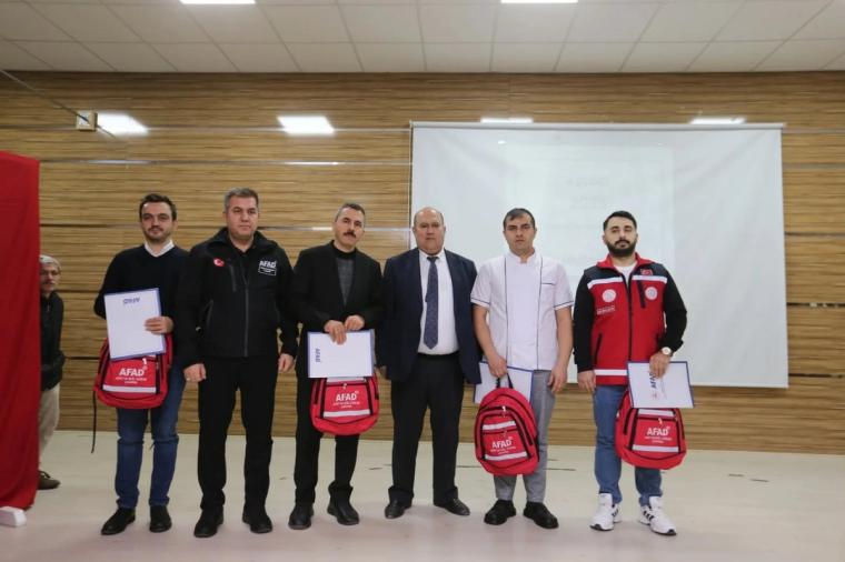 Amasya’da asrın deprem felaketinde hayatını kaybedenler anıldı - Birlik Haber Ajansı
