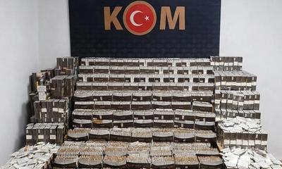 Sivas’ta Kaçak Tütün Operasyonu: 293 Bin Makaron ve 25 Kilo Tütün Ele Geçirildi