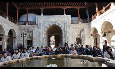 Sivas Cumhuriyet Üniversitesi Hukuk Fakültesi'nin Açılış Dersi Tarihi Gök Medrese'de Yapıldı