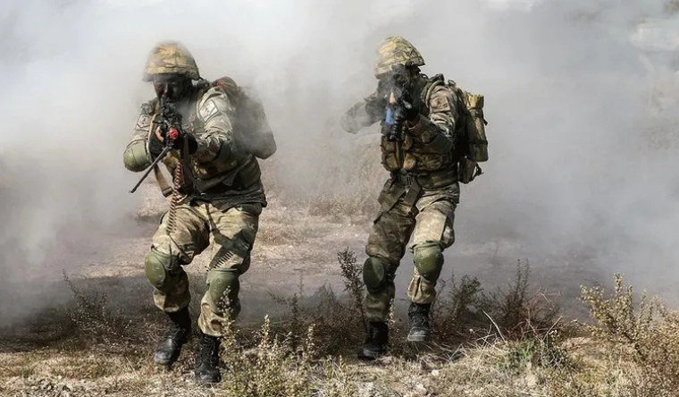 7 terörist Suriye ve Irak'ta etkisiz hale getirildi