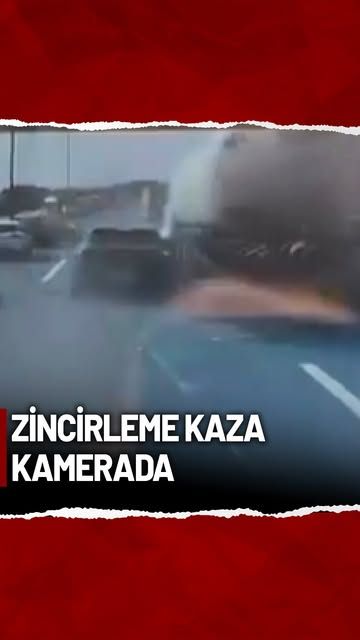 Başakşehir'de Zincirleme Trafik Kazası: Çok Sayıda Araç Zarar Gördü